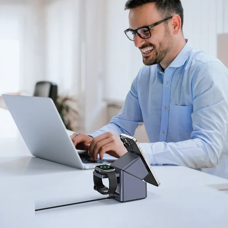 استند شارژ 4 کاره گرین لاین